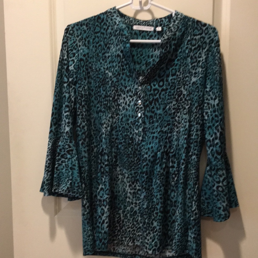 Notations womens Animal Print top blouse tunic Stretch 3/4 flare sleeves size M